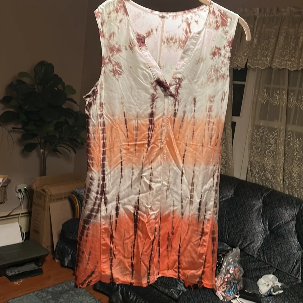 Shirt - Picture 3 of 4